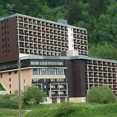21m² Avec Parking Prive, 10eme Etage Charmousse - Fr-1-340-233 * Chamrousse