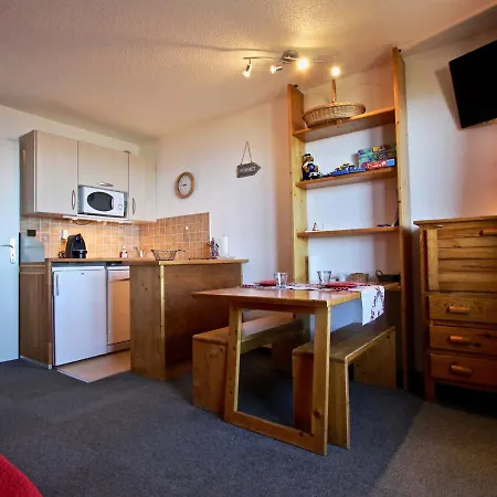 21m² Avec Parking Prive, 10eme Etage Charmousse - Fr-1-340-233 Apartment *