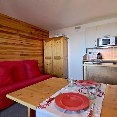Apartment 21m² Avec Parking Prive, 10eme Etage Charmousse - Fr-1-340-233 Chamrousse